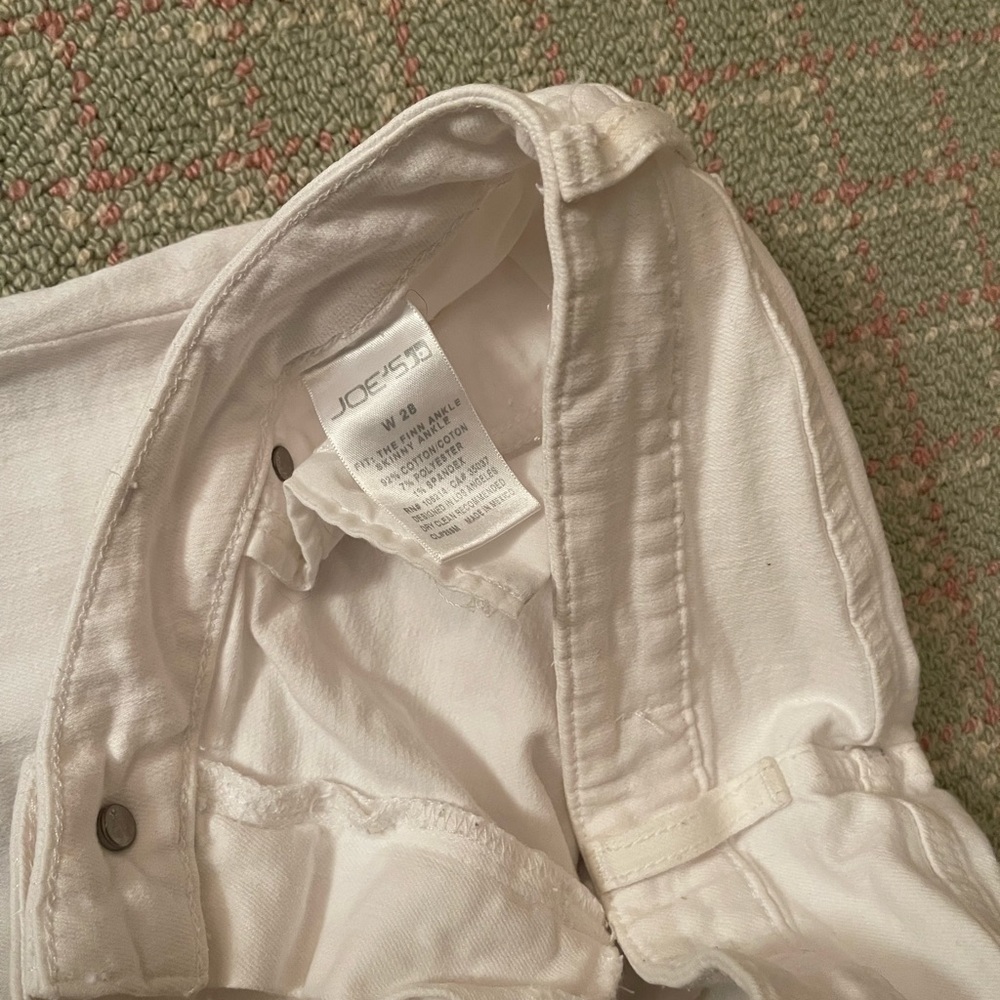 White Ripped Jeans- Joes - Picture 4 of 6